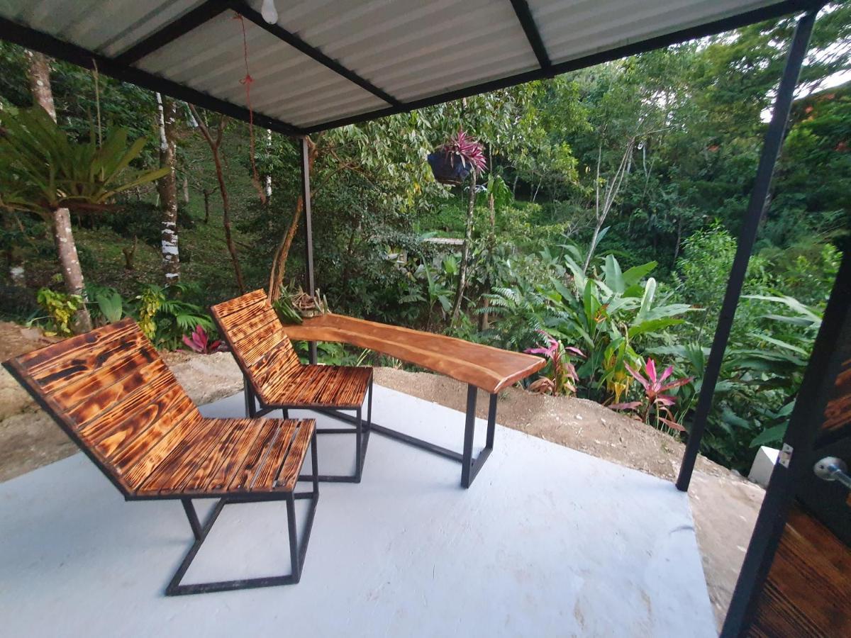 Hôtel Glamping Tomaselli à Manuel Antonio Extérieur photo